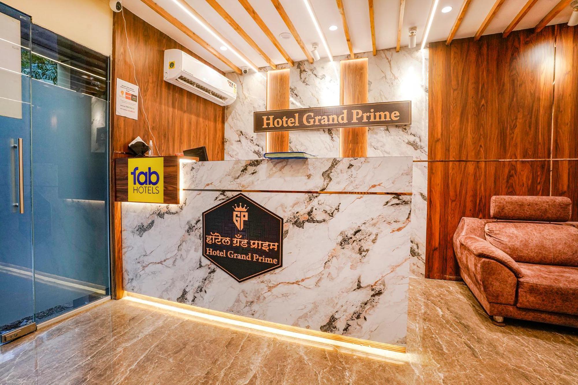 Fabhotel Grand Prime Nr Nesco Hotel Bombay Esterno foto