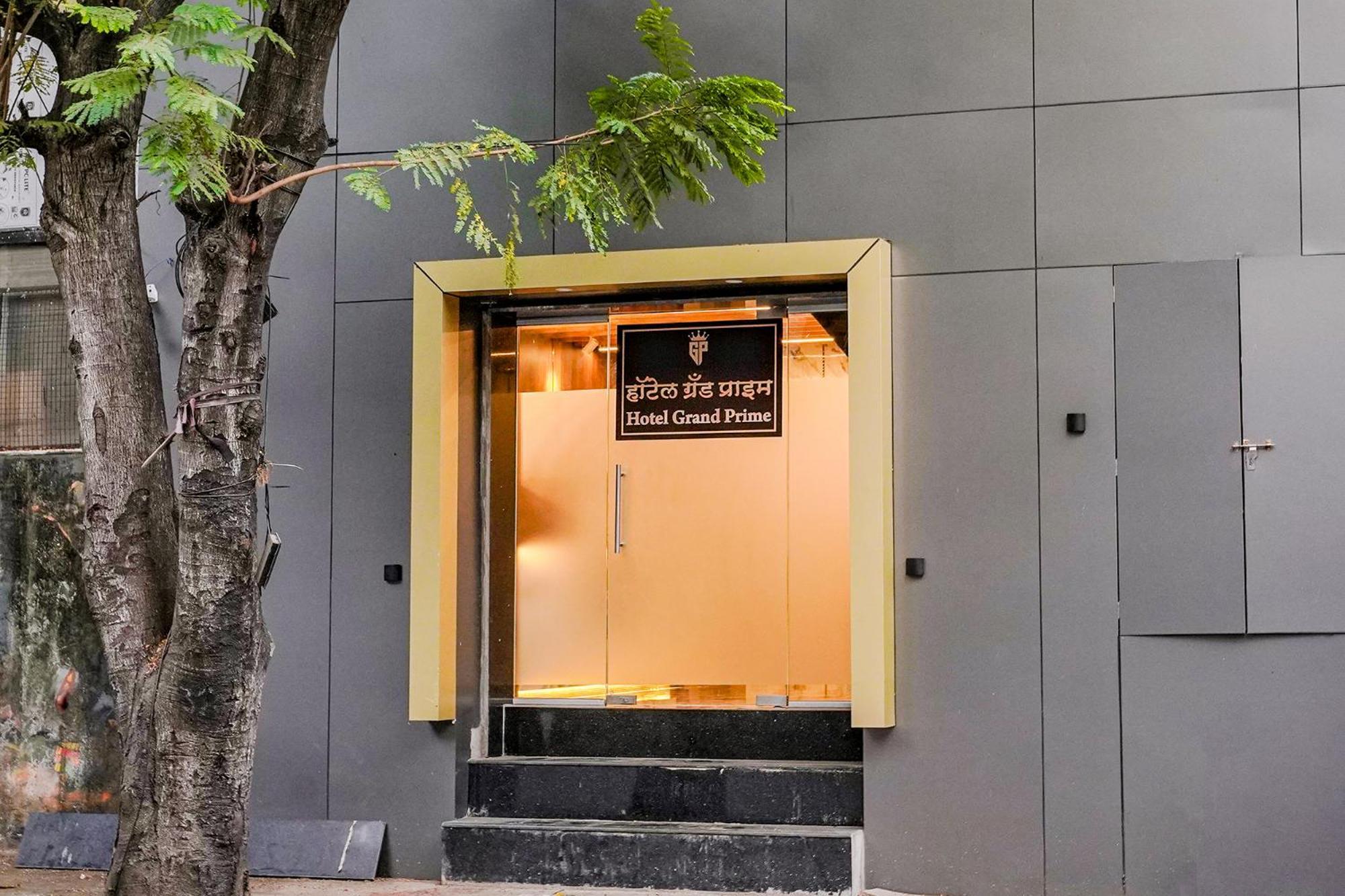 Fabhotel Grand Prime Nr Nesco Hotel Bombay Esterno foto