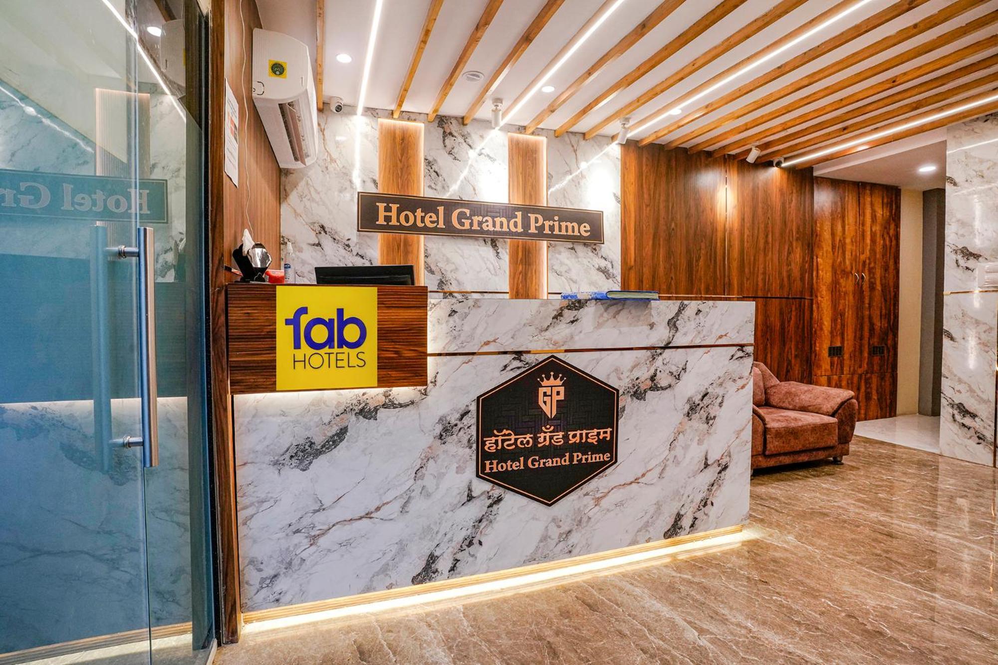 Fabhotel Grand Prime Nr Nesco Hotel Bombay Esterno foto